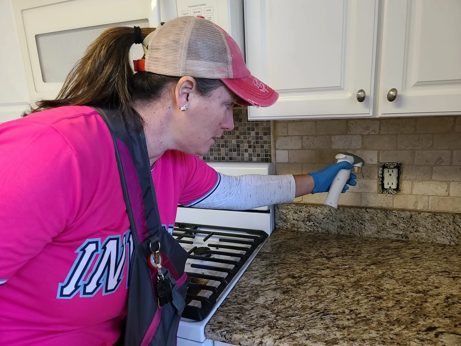 Crack-and-crevice treatment along a kitchen backsplash